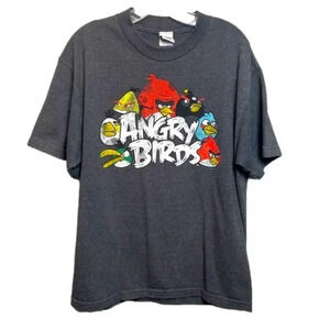 ANGRY‎ Birds short sleeve graphic t-shirt
Size: large  (runs small)